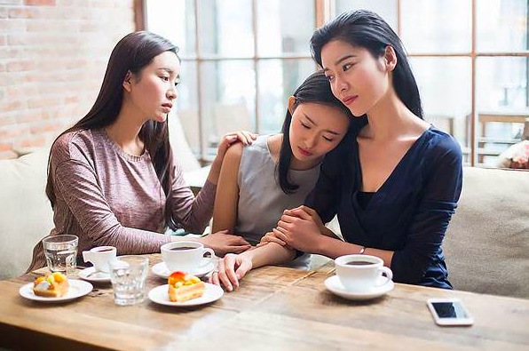 心理学：永远不要帮助一个，落难的朋友